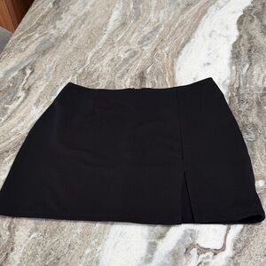 Chic Black Mini Skirt for Women